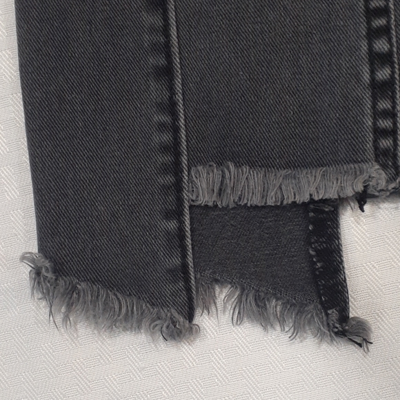 Joie  gray highrise jean size 28 - Picture 4 of 15